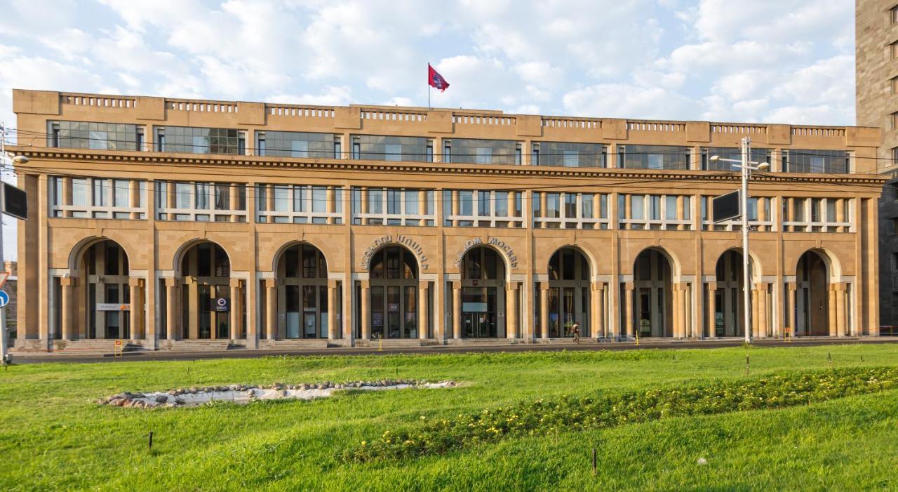 Гостиница Дом Москвы Ереван Экстерьер фото